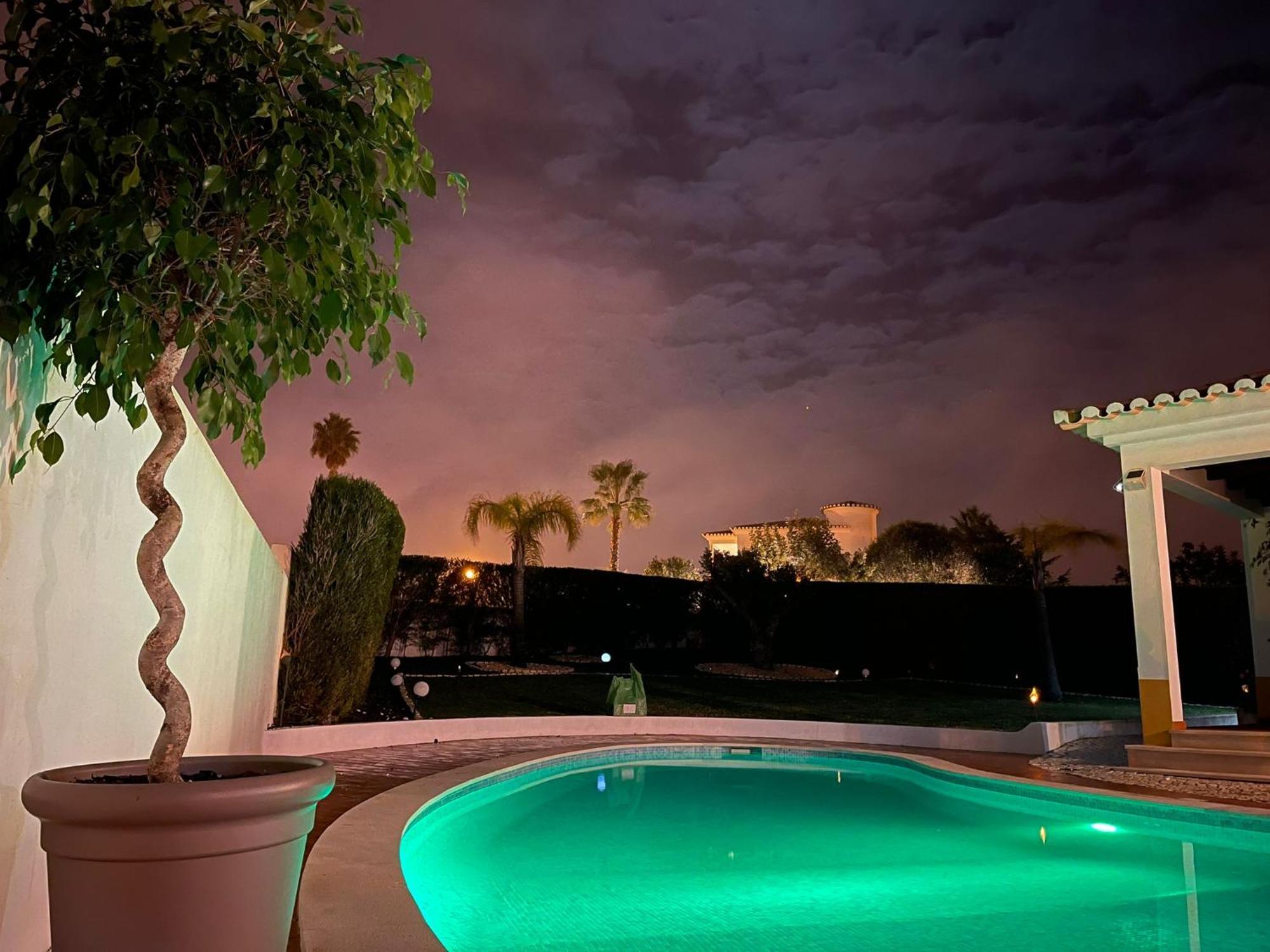 Oliva House Villa Lagos Luaran gambar